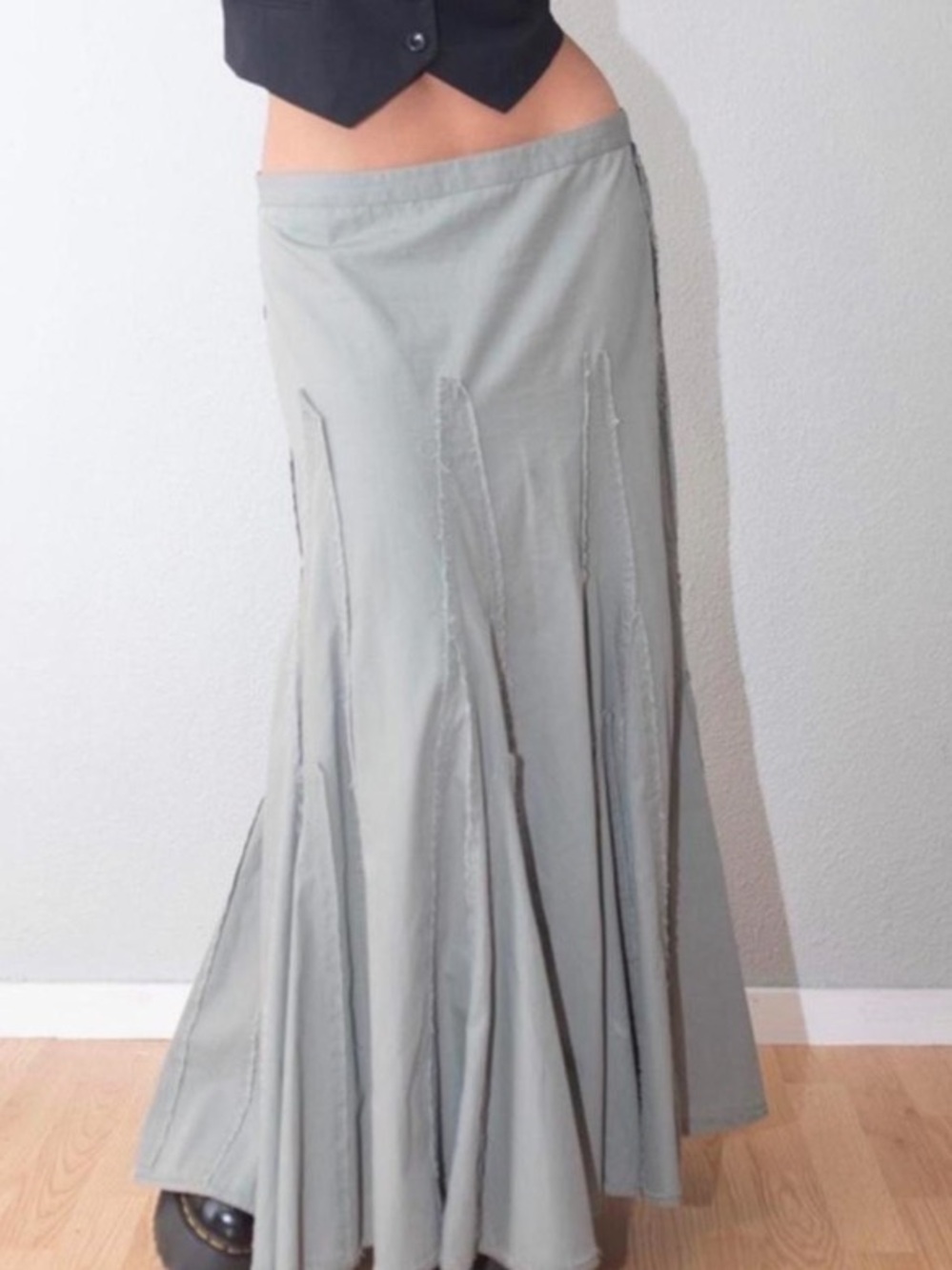CAbi | Women's Sage/Olive Green Raw Seam Panelled Pull On Tie Back Maxi Skirt M